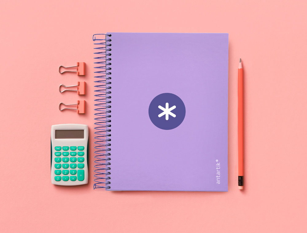 CUADERNO ESPIRAL A5 MICRO ANTARTIK TAPA FORRADA120H 90 GR CUADRO 5MM 5 BANDA 6 TALADROS COLOR LAVANDA